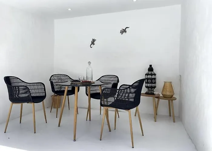 Cosy Finca, Sea Views, Jacuzzi La Asomada (Lanzarote)