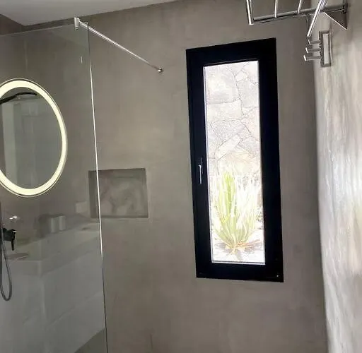 Cosy Finca, Sea Views, Jacuzzi *