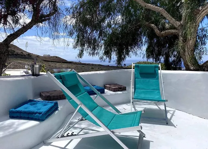 Cosy Finca, Sea Views, Jacuzzi Feriehus La Asomada (Lanzarote)